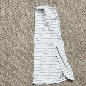 The Ollie World. Kids White & Light Gray Stripe Sleep Sack